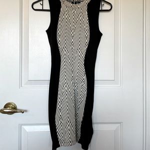 H&M bodycon mini dress size 2 w/black&white print